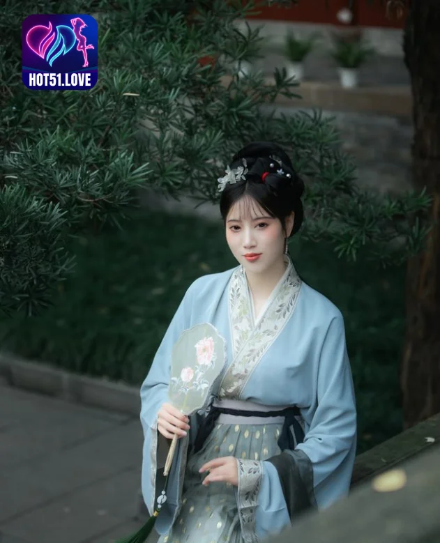 Chu Cha (初茶) Star China Livestream Hot51: Explore the Thrilling World of Live Entertainment with HotLive APK Mod 6 - Hot51 Chu Cha-Hot51