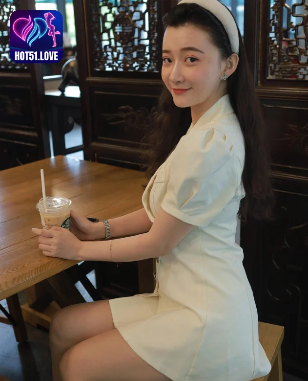 Qiu Qiu Star China Livestream Hot51: Fenomena Terbaru dan Panduan Unduh APK Terbaru Beautiful girl 6 - Hot51 Qiu Qiu-Hot51