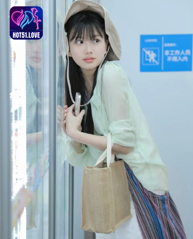 Qiu Yang Yi He-Hot51