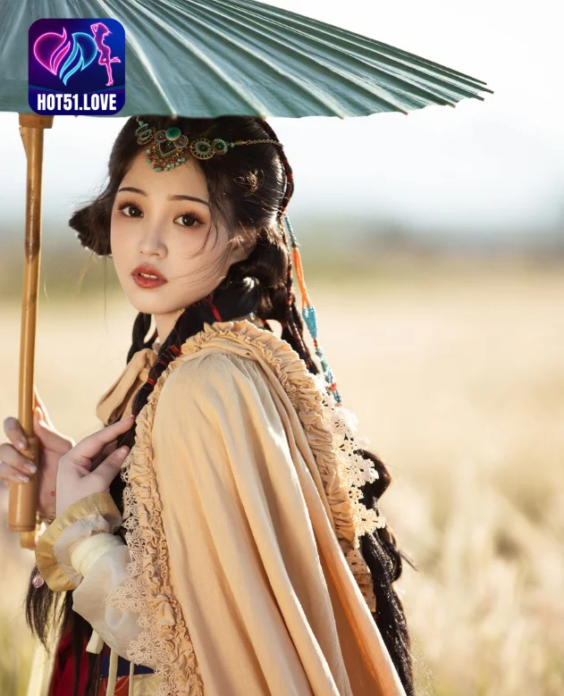 Eksplorasi Fenomena Yi Dui Ling Yi (一堆零一) di Puncak Kesuksesan: Melihat Kehebatan Hot51 Live Mod APK dan Bling2 Live Beautiful girl LiveStream 6 - Hot51 Yi Dui Ling Yi-Hot51
