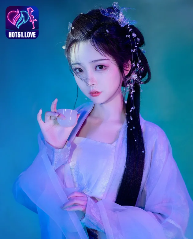 You are currently viewing Mengungkap Keajaiban Huai Li Mao Ovo (怀里猫ovo) Star China Livestream Hot51: Mod Apk, Download Hot 51 Live, dan Rahasia Mod Apk Hot51 Apkvipo Beautiful girl
