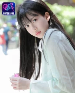 Read more about the article Mengungkap Keajaiban Qiu Yang Yi He (秋阳邑禾) di Hot51: Download Hot51 Live Mod APK dan Rasakan Pengalaman Luar Biasa Beautiful girl