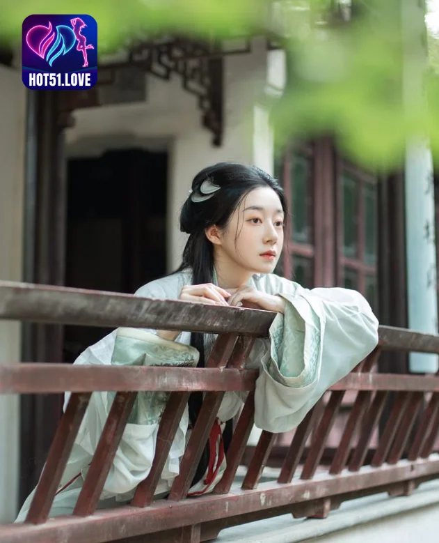 Mengungkap Pesona Feng Yi (逢一) Star: Fenomena Hot51 dan Aplikasi Live Streaming Terkini di China Beautiful girl 3 - Hot51 Feng Yi-Hot51