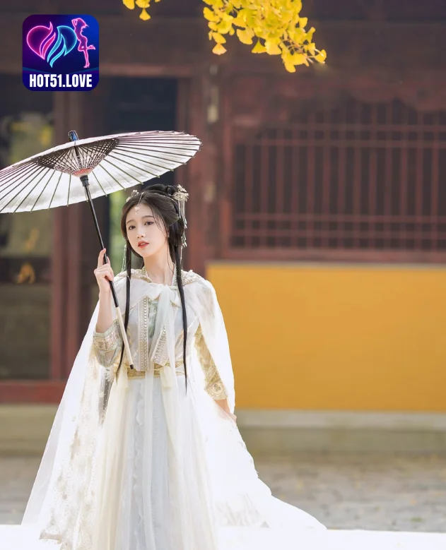 Mengungkap Kehebatan Yue Yu Ting (岳雨婷) di Hot51: Download Aplikasi, Mod Apk Livestreaming, dan Pengalaman Live yang Memukau Beautiful girl 3 - Hot51 Yue Yu Ting-Hot51