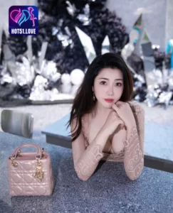 Read more about the article Mengungkap Pesona Yan Li Ya Yuliya (严利娅Yuliya) di Hot51: Panduan Lengkap Menggunakan Hot51 Live Apk Mod Beautiful girl