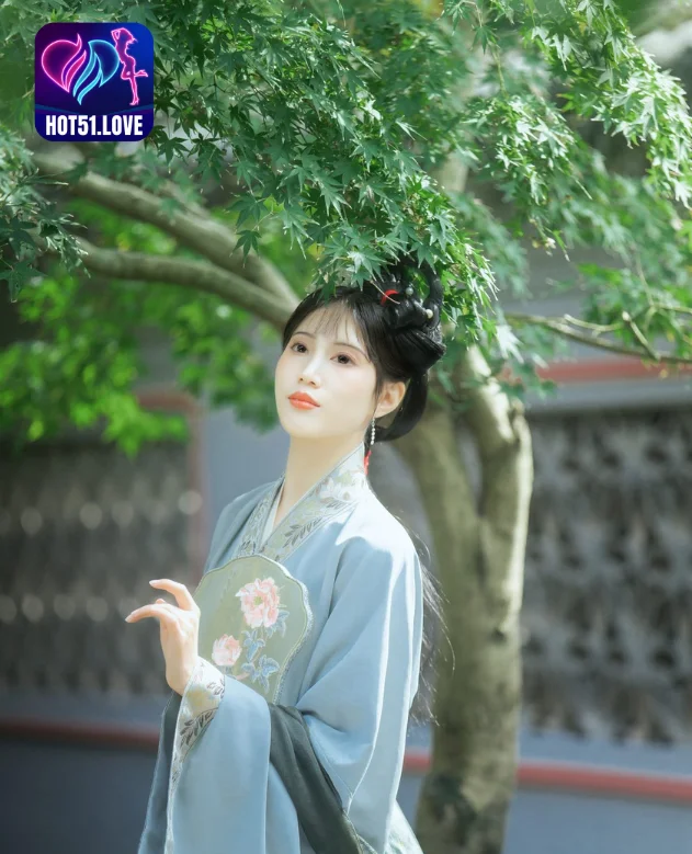 Chu Cha (初茶) Star China Livestream Hot51: Explore the Thrilling World of Live Entertainment with HotLive APK Mod 5 - Hot51 Chu Cha-Hot51