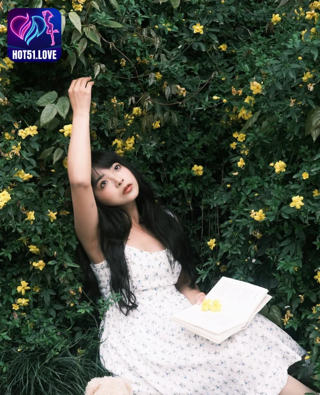 Membongkar Fenomena Zhi Yuan Star: Aplikasi Siaran Langsung Paling Populer di China Beautiful girl 3 - Hot51 Zhi Yuan-Hot51