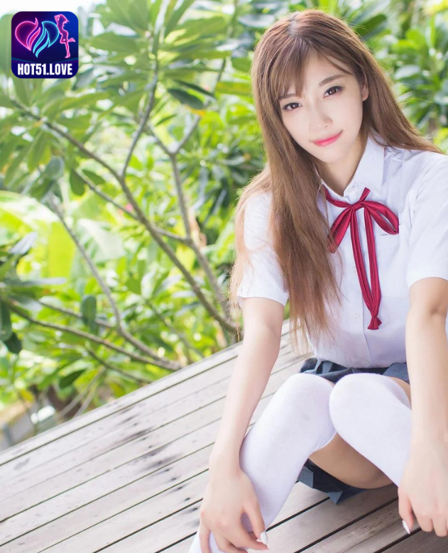 Mengulas Livestream Hot51 Modo Yang Star Indonesia: Pengalaman, Fitur, dan Download APK The Beautiful Girl 5 - Hot51 modo yang-hot51