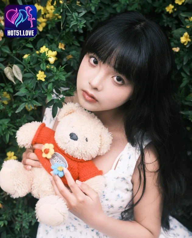 Membongkar Fenomena Zhi Yuan Star: Aplikasi Siaran Langsung Paling Populer di China Beautiful girl 5 - Hot51 Zhi Yuan-Hot51