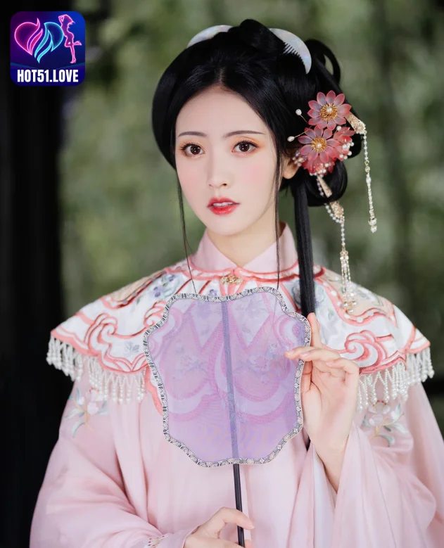 You are currently viewing Mengungkap Misteri Lin Aki Nai di Star China Livestream Hot51: Download Bling2 Live dan Informasi Lainnya Beautiful Girl