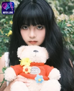 Read more about the article Membongkar Fenomena Zhi Yuan Star: Aplikasi Siaran Langsung Paling Populer di China Beautiful girl