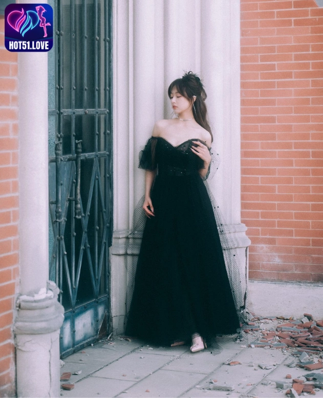 Xiao Qian Chen-Hot51