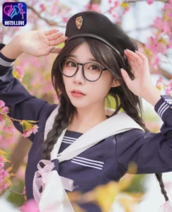 Read more about the article Mengenal Fenomena Zou Zou Star: Terobosan Baru dalam Dunia Livestreaming The Beautiful Girl Live Show