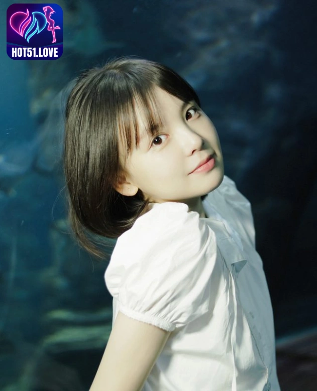 Panduan Lengkap Mengenai Yu Yi Ke Star: Situs Live Bar Bar dan APK Hot51 Mod Terbaru The Beautiful Girl Live Show 4 - Hot51 Yu Yi Ke-Hot51