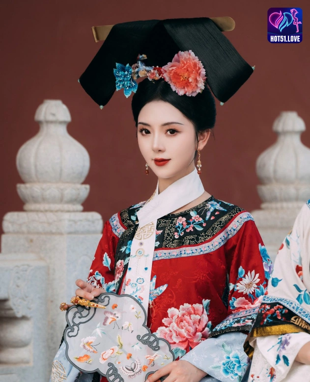 Fenomena Qian Xue: Bintang Livestream Tiongkok di Aplikasi Bling2 3 - Hot51 Qian Xue-Hot51