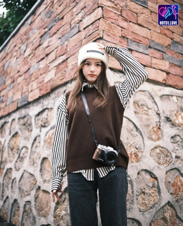 Eksplorasi Lengkap Beautiful Girl De Yi Star Chinese Livestream: Hot51 Live 5 - Hot51 De Yi-Hot51