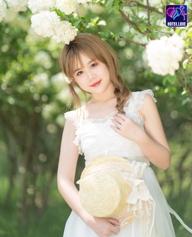 Fu Xiao Star: Beautiful Girl Revolusi Livestreaming Tiongkok dengan Aplikasi Hot51 7 - Hot51 Fu Xiao-Hot51