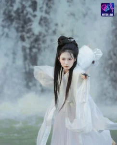 Read more about the article Beautiful Girl Shu Pain Influencer Wanita Populer di Indonesia Hot51