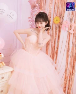 Read more about the article Beautiful Girl Yi Xuan Influencer Populer di Indonesia Hot51