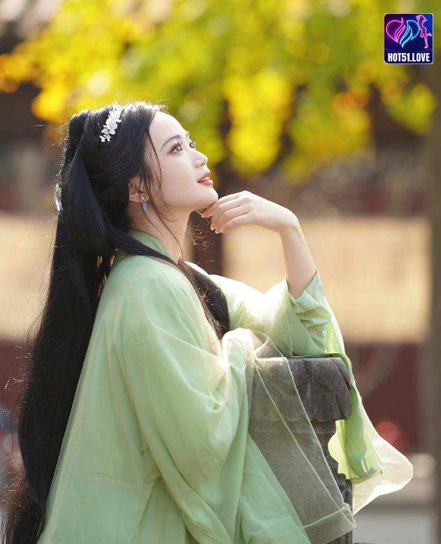 Picture Beautiful Girl Tang Xue Influencer Wanita di Indonesia Hot51 yang Menginspirasi 2 - Hot51 Tang Xue-Hot51