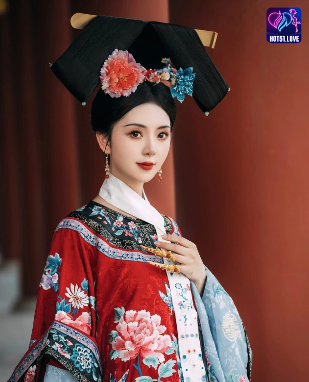 Fenomena Qian Xue: Bintang Livestream Tiongkok di Aplikasi Bling2 6 - Hot51 Qian Xue-Hot51