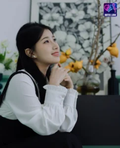 Read more about the article Mao Shan Star Chinese Livestream Hot51 Pictures Beautiful Girl