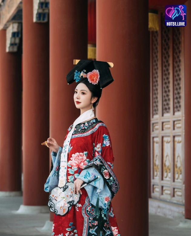 Fenomena Qian Xue: Bintang Livestream Tiongkok di Aplikasi Bling2 5 - Hot51 Qian Xue-Hot51